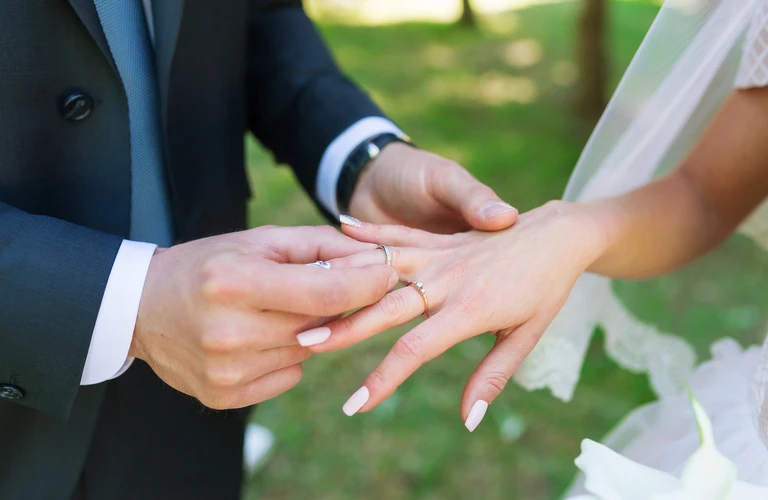 30代をサポート | 津島市の結婚相談所ならETERNITY22